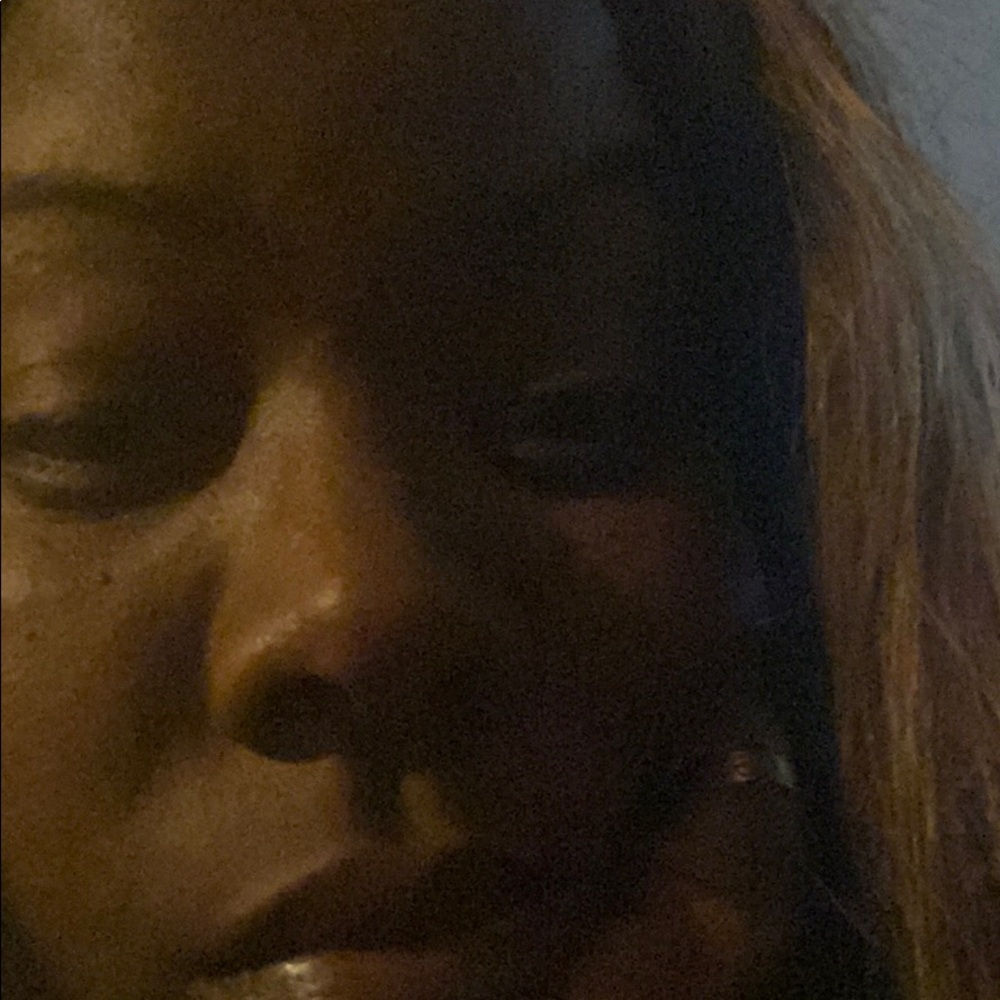 Meet your Posher, Paris